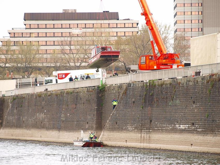 Wartungsarbeiten Rettungsboot Ursula P29.JPG